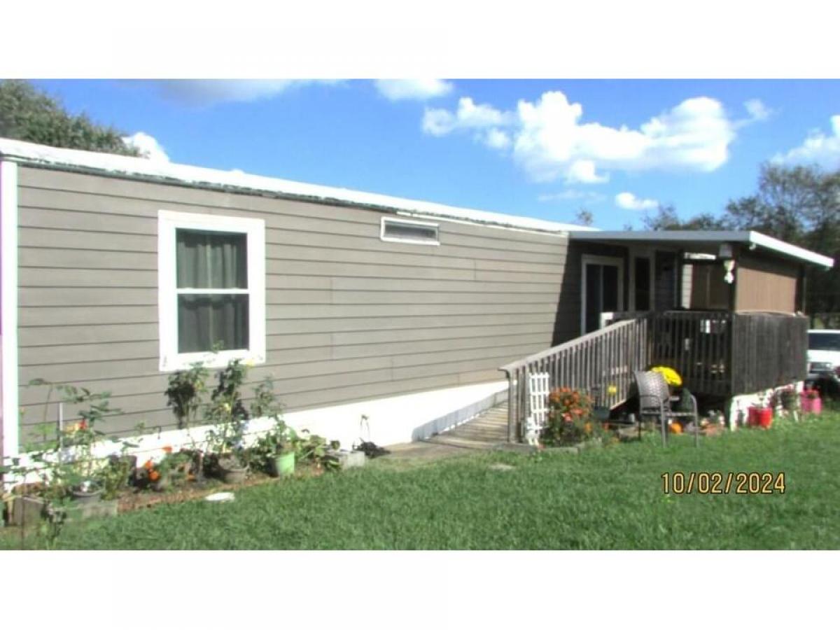 Picture of Mobile Home For Sale in Maryville, Tennessee, United States