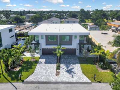 Home For Sale in Delray Beach, Florida