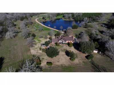 Home For Sale in Huntsville, Texas