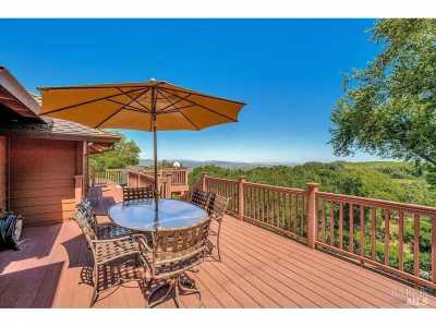 Home For Sale in Sonoma, California