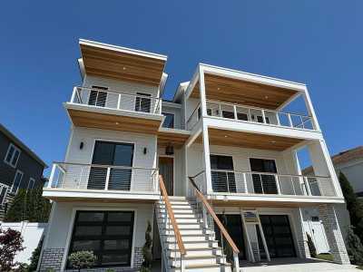 Home For Sale in Margate City, New Jersey