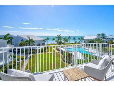 Home For Sale in Key Colony Beach, Florida