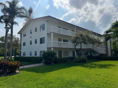 Condo For Sale in Boca Raton, Florida