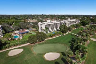 Condo For Sale in Boca Raton, Florida