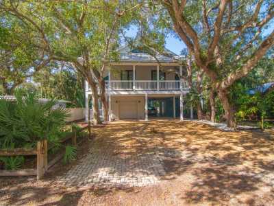 Home For Sale in Vero Beach, Florida