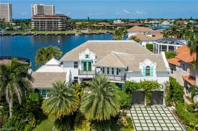 Home For Sale in Marco Island, Florida