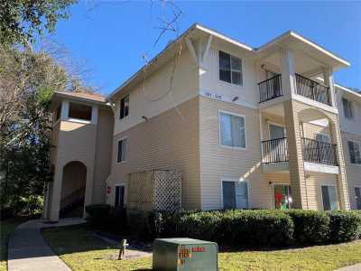 Condo For Sale in Gainesville, Florida