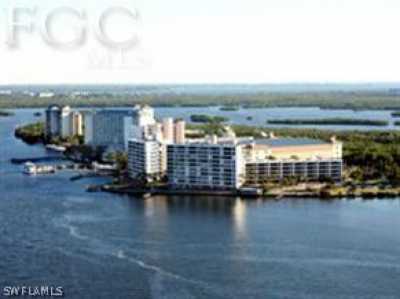 Condo For Sale in Fort Myers, Florida