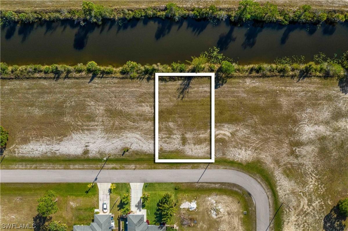 Picture of Raw Land For Sale in Cape Coral, Florida, United States