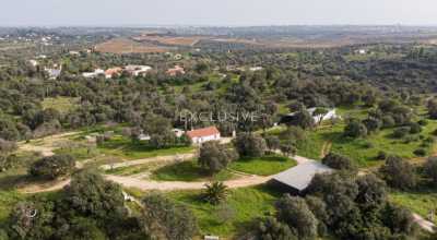 Villa For Sale in PortimÃ£o, Portugal