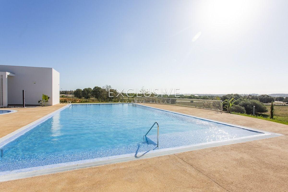 Picture of Villa For Sale in Loule, Faro, Portugal