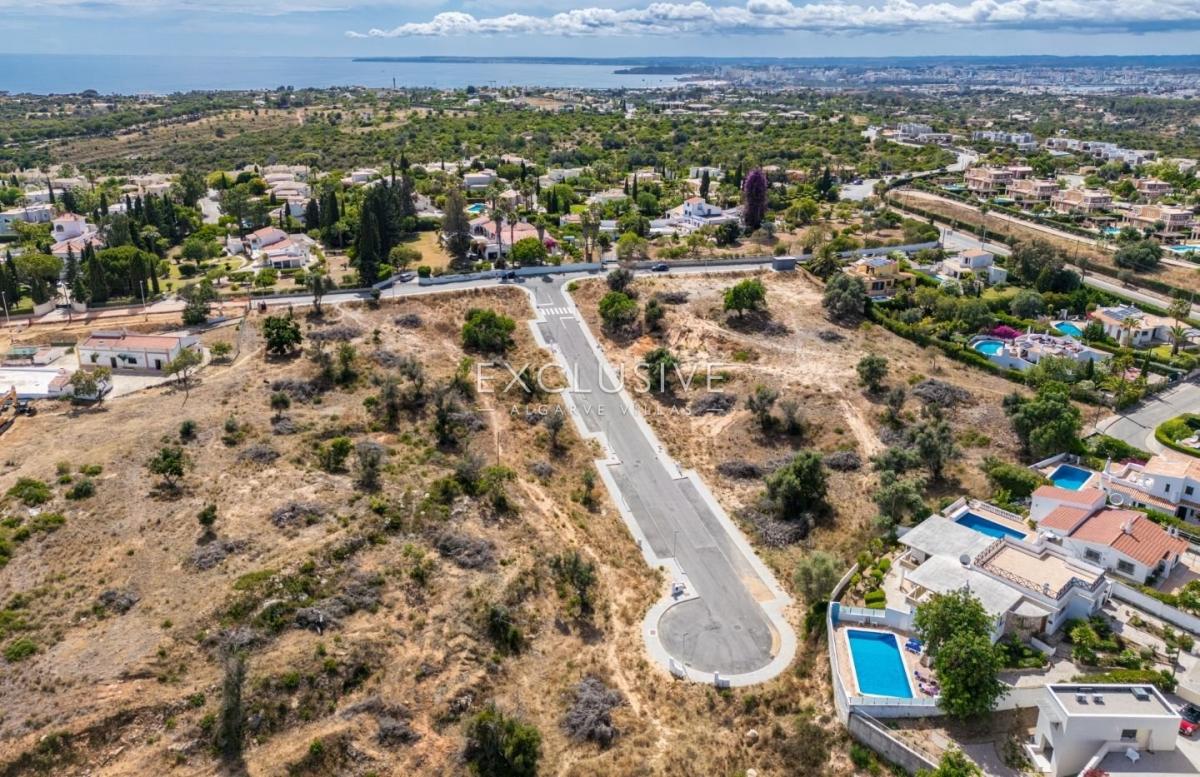 Picture of Home For Sale in Lagoa, Algarve, Portugal