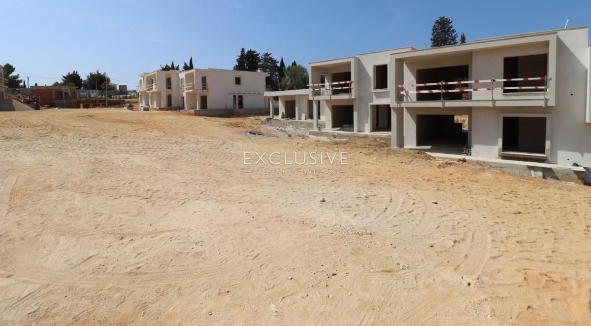 Picture of Apartment For Sale in Lagoa, Algarve, Portugal