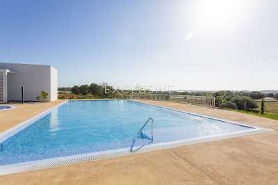 Villa For Sale in Loule, Portugal