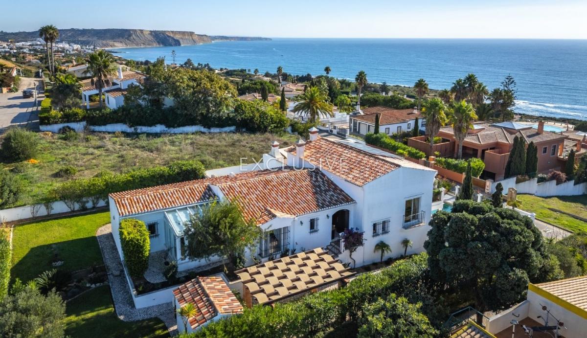 Picture of Villa For Sale in Lagos, Algarve, Portugal