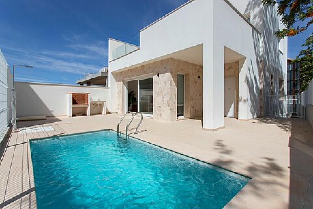 Picture of Villa For Sale in Hondon De Las Nieves, Alicante, Spain