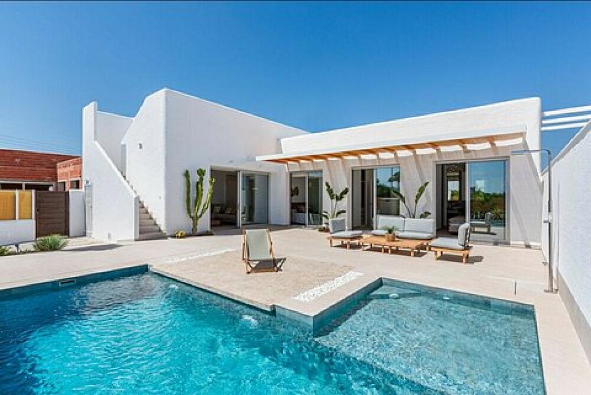 Picture of Villa For Sale in Benijofar, Alicante, Spain