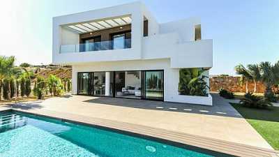 Villa For Sale in Ciudad Quesada, Spain