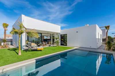 Villa For Sale in Mar De Cristal, Spain