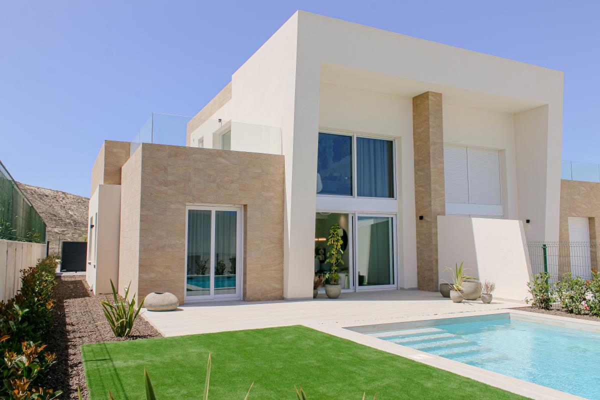 Picture of Villa For Sale in Algorfa, Alicante, Spain