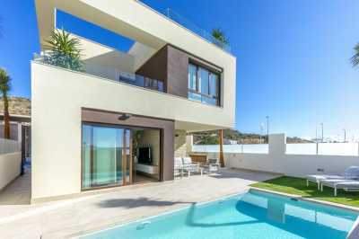 Villa For Sale in Ciudad Quesada, Spain