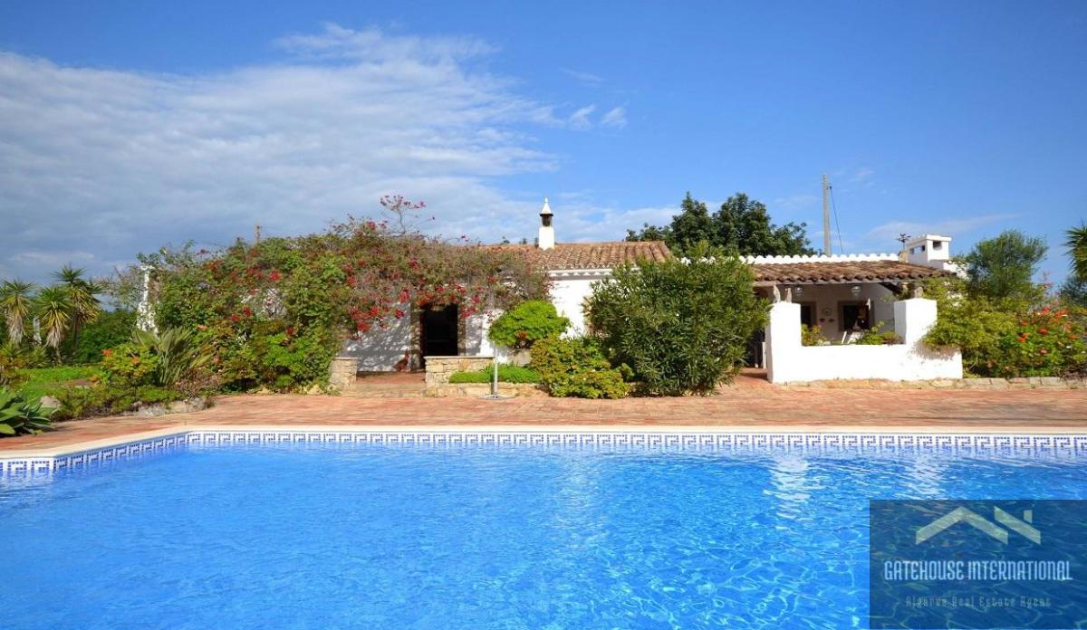 Picture of Villa For Sale in Sao Bras de Alportel, Faro, Portugal