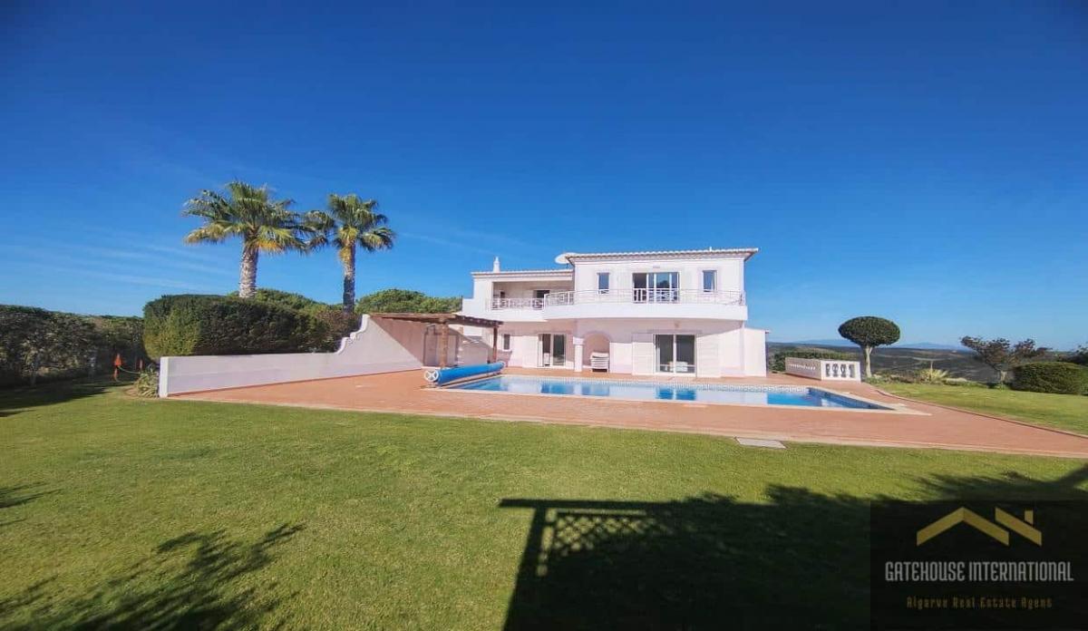 Picture of Villa For Sale in Budens, Faro, Portugal