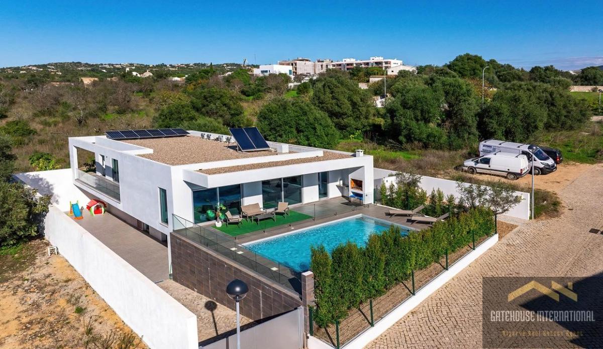 Picture of Villa For Sale in Loule, Faro, Portugal