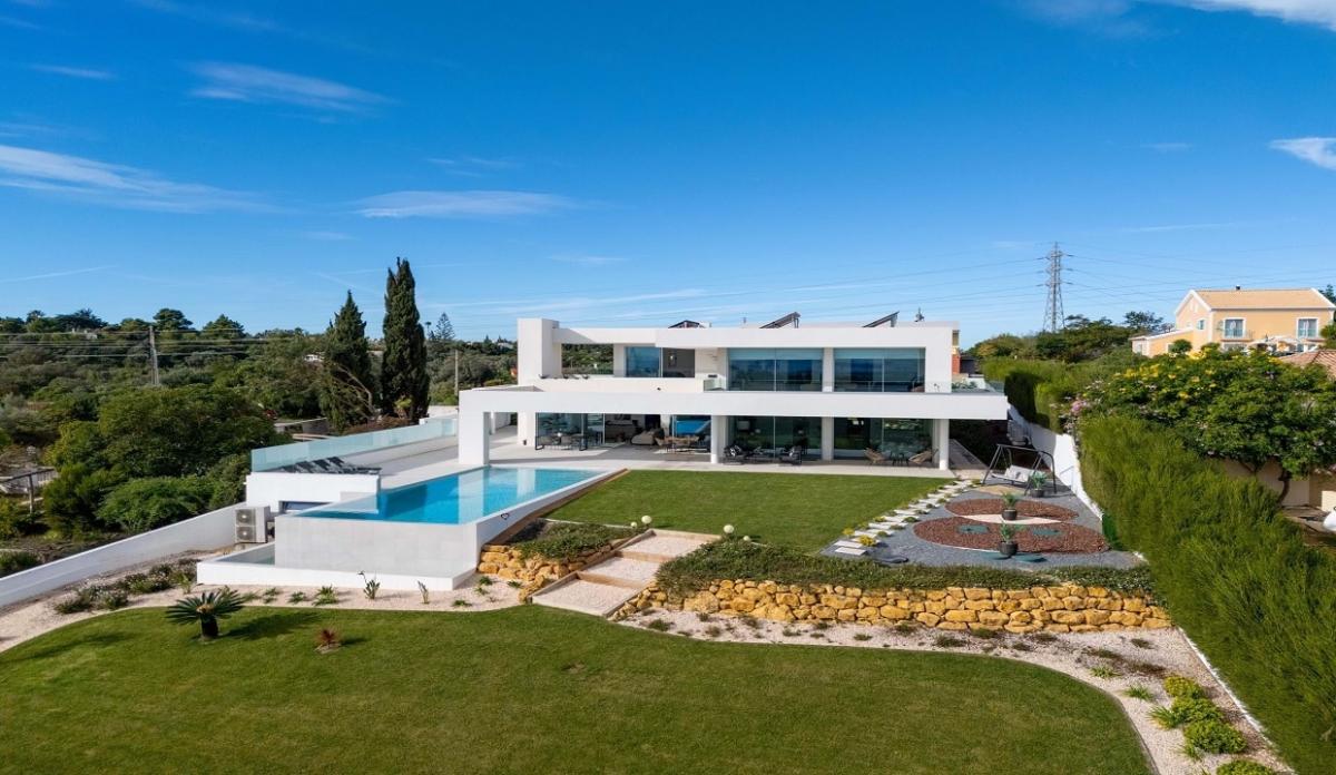 Picture of Villa For Sale in Lagos, Algarve, Portugal