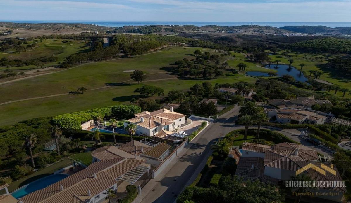 Picture of Villa For Sale in Parque Da Floresta, Algarve, Portugal