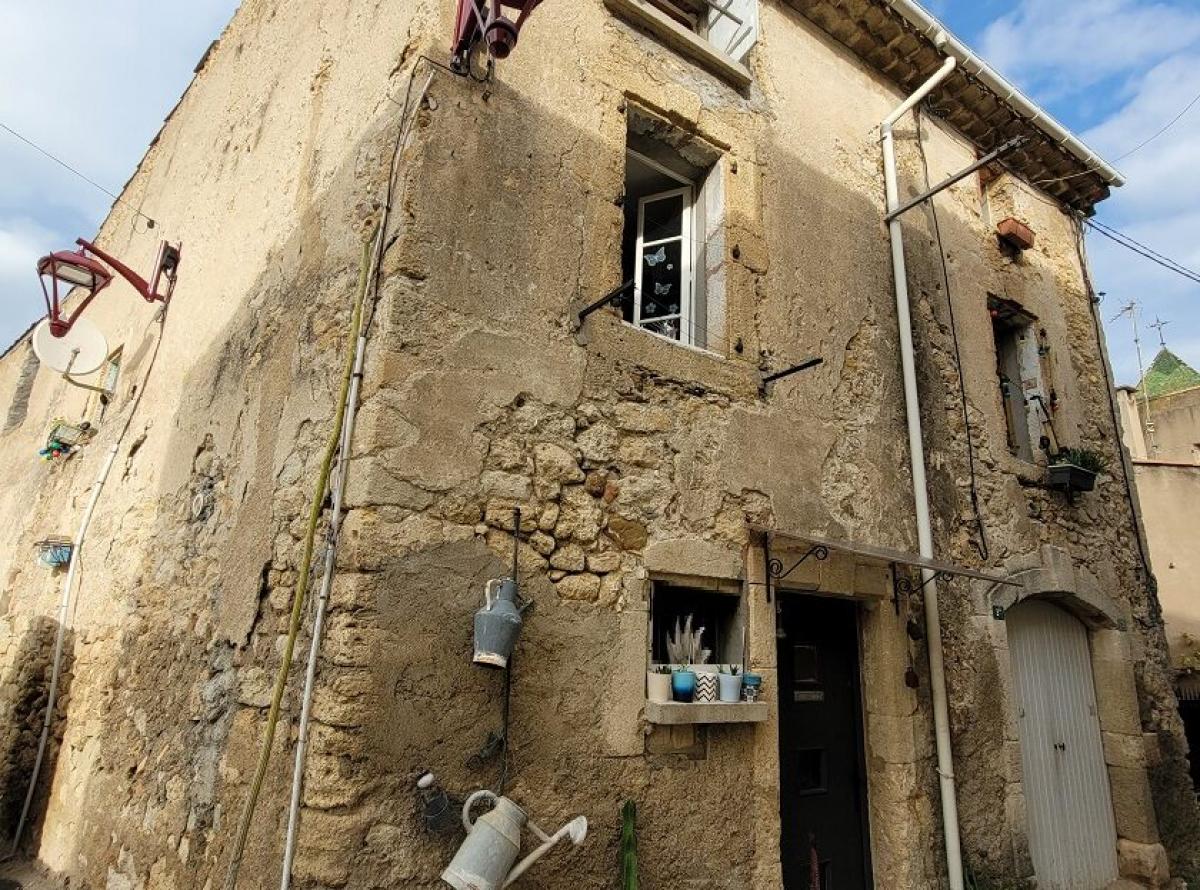 Picture of Home For Sale in Autignac, Languedoc Roussillon, France