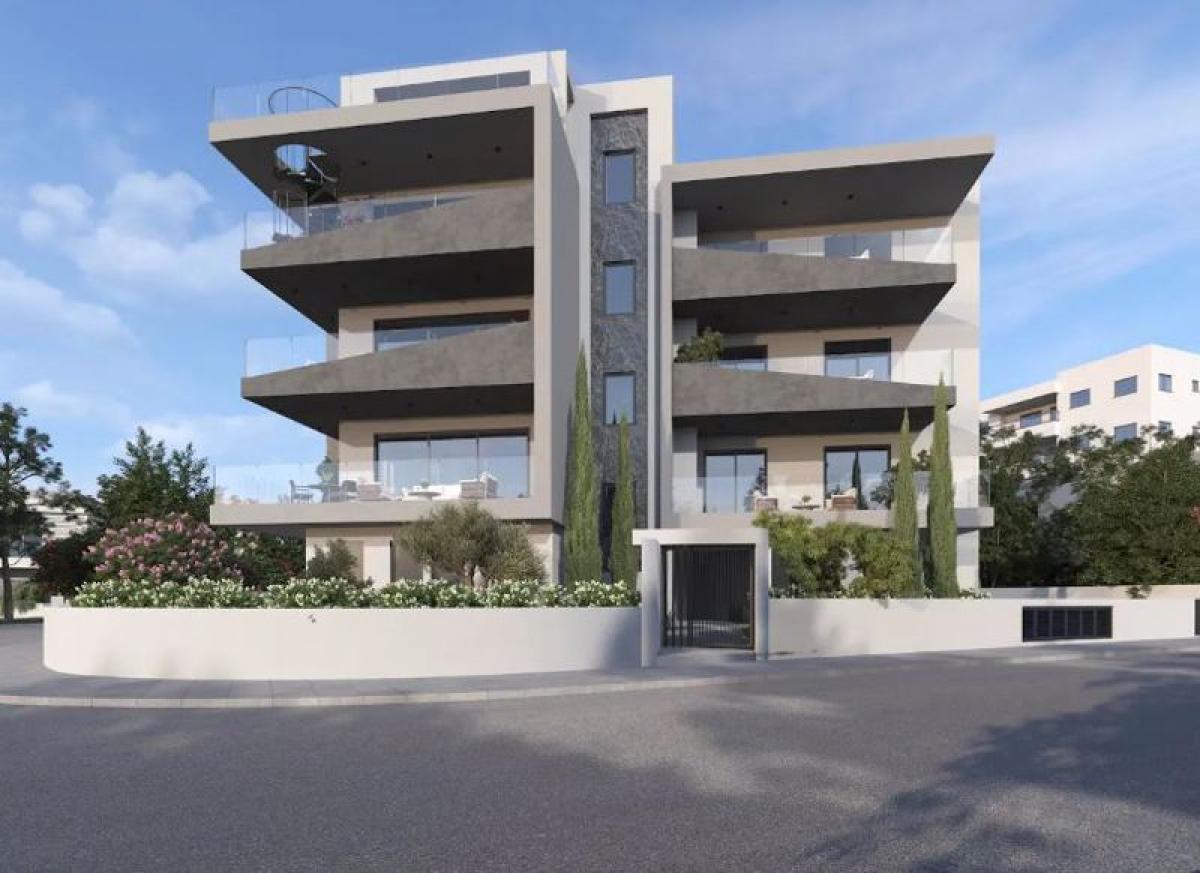 Picture of Apartment For Sale in Agios Spyridonas, Limassol, Cyprus