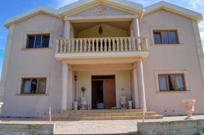 Villa For Sale in 