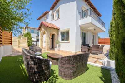 Villa For Sale in 