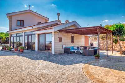 Villa For Sale in 