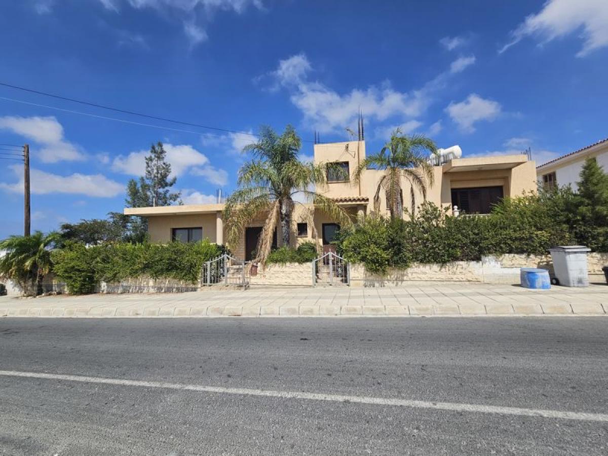 Picture of Villa For Sale in Geroskipou, Paphos, Cyprus