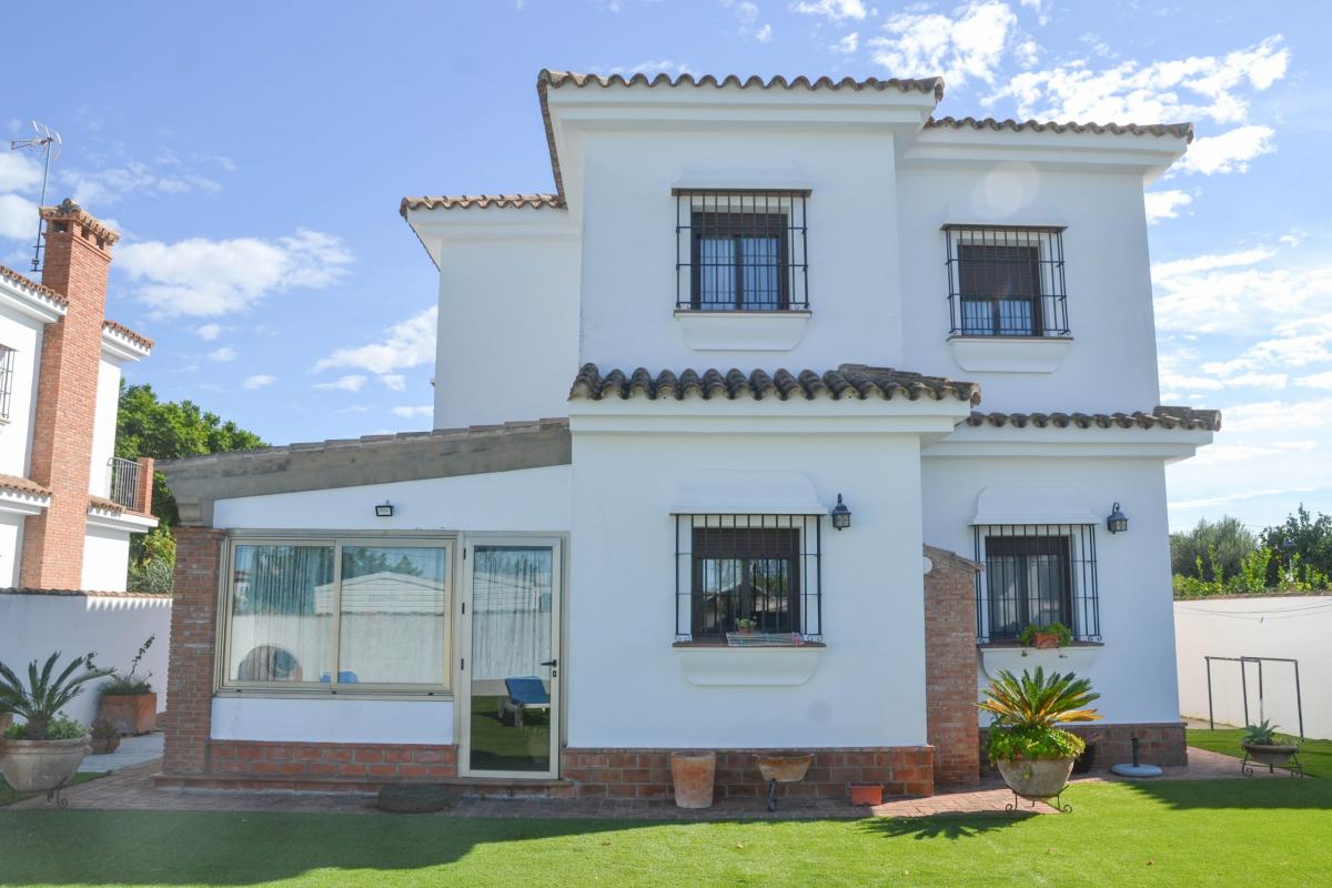 Picture of Villa For Sale in Chiclana, Cadiz, Spain