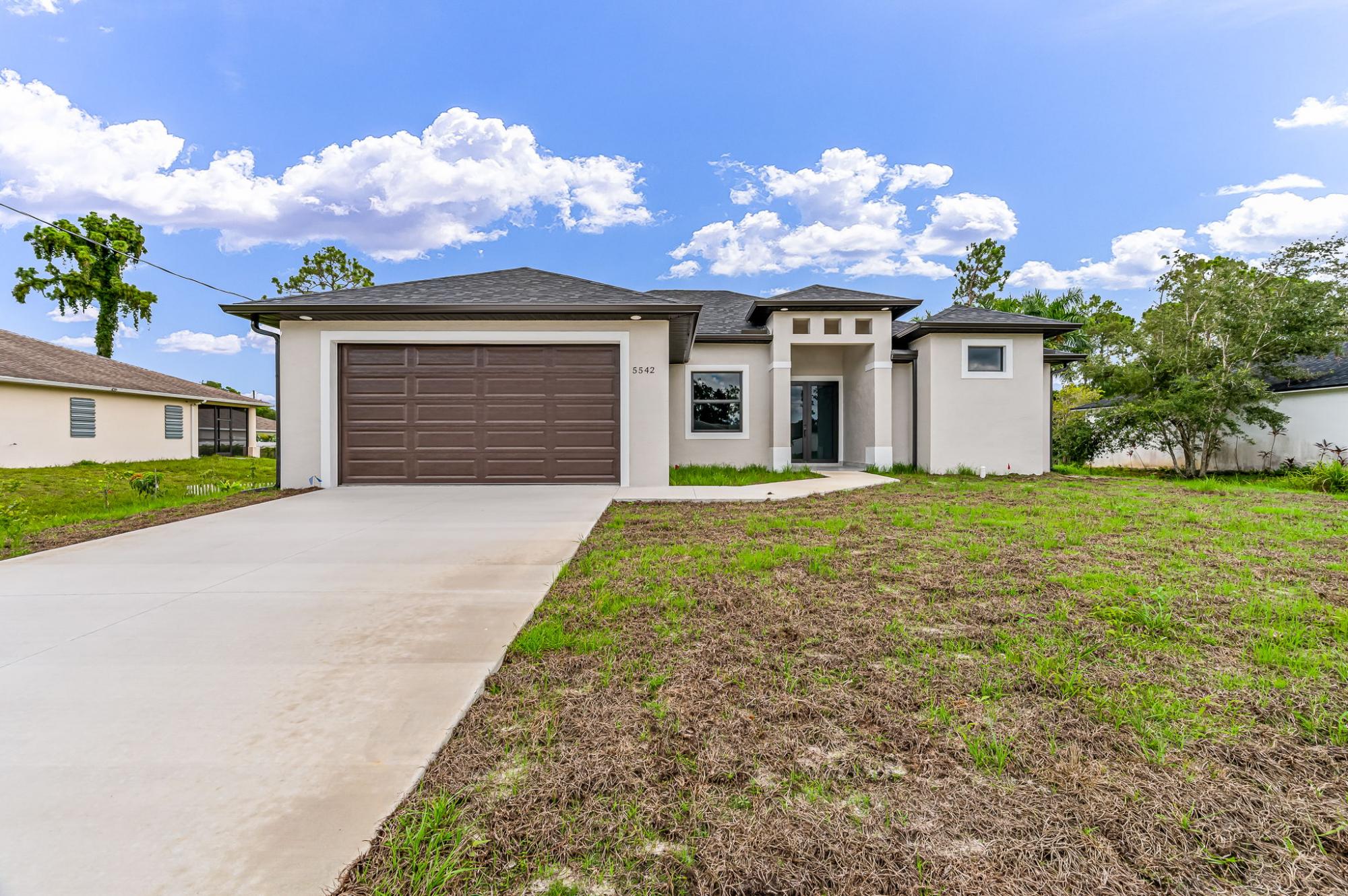 Home For Sale in Lehigh Acres, Florida, United States