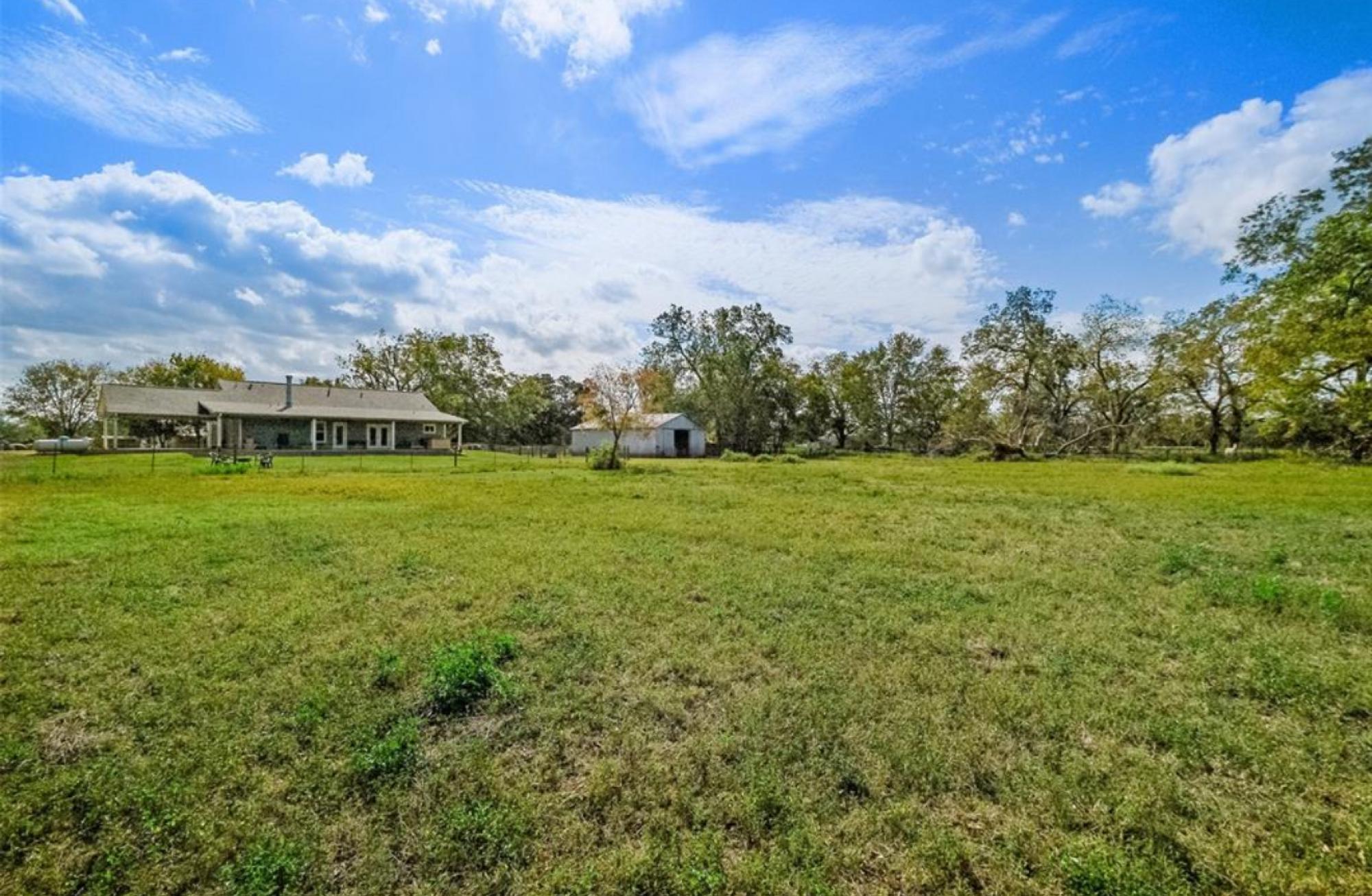 Picture of Farm For Sale in Boling, Texas, United States