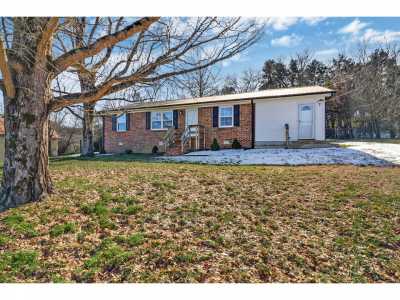 Home For Sale in Brush Creek, Tennessee