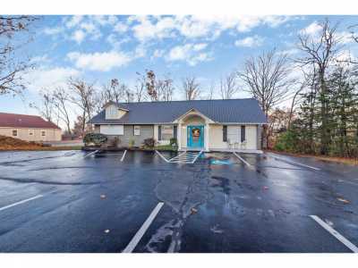 Home For Sale in Crossville, Tennessee