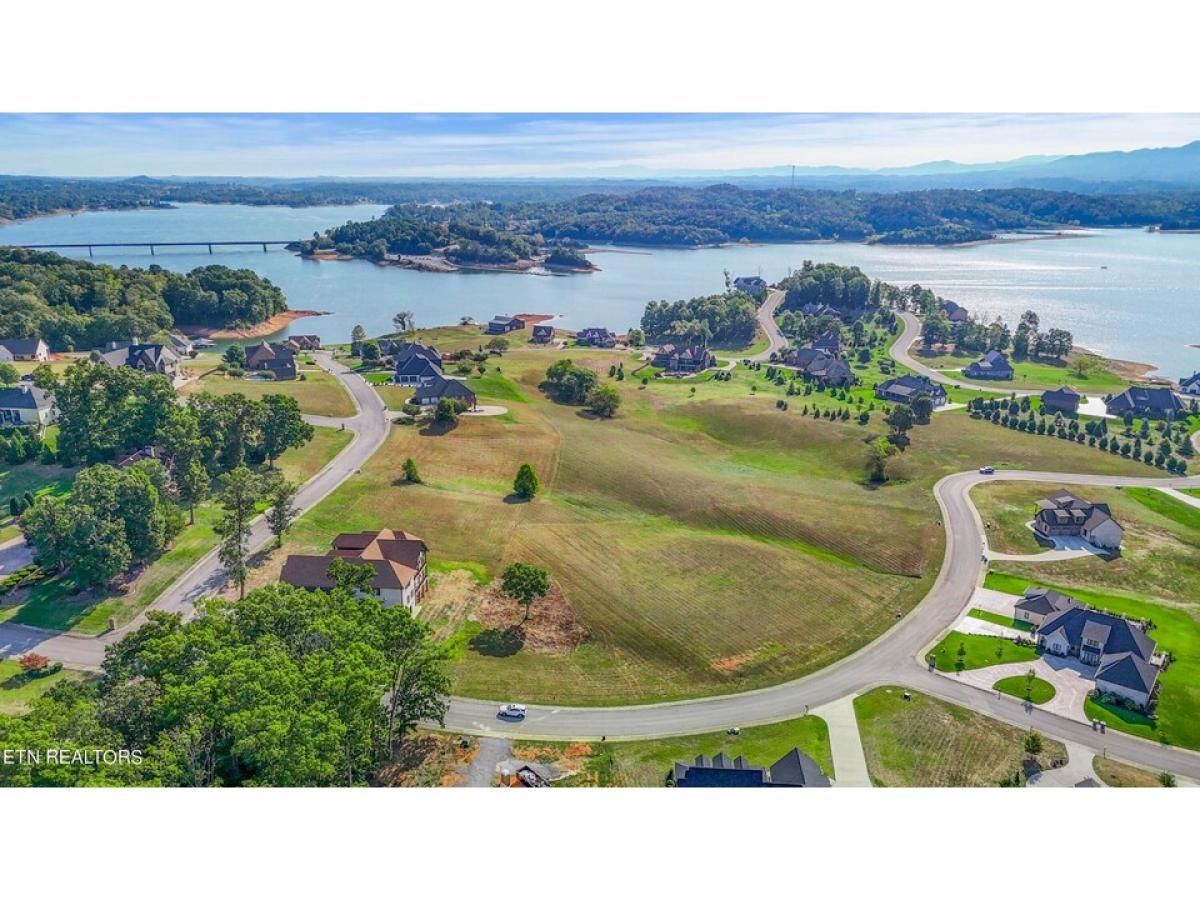 Picture of Residential Land For Sale in Dandridge, Tennessee, United States