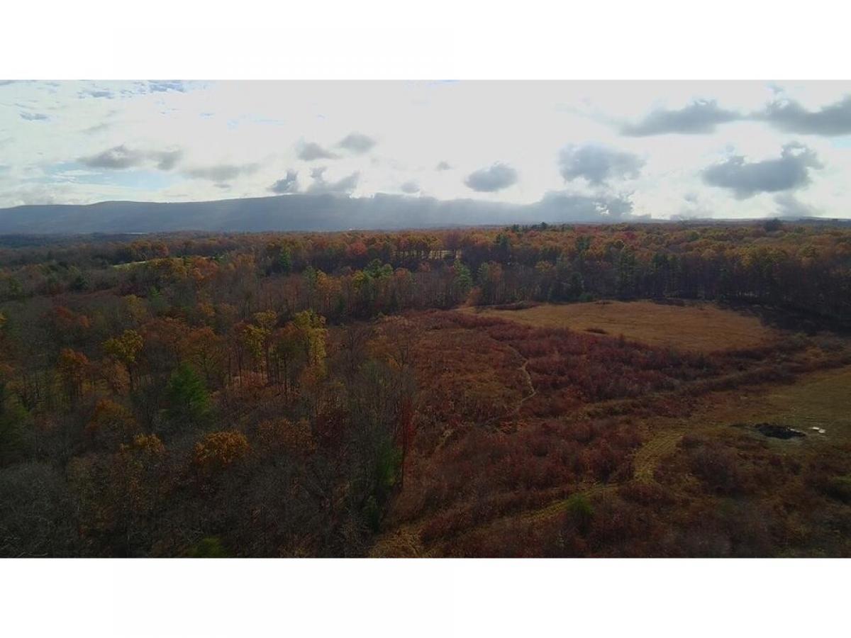 Picture of Farm For Sale in Crossville, Tennessee, United States