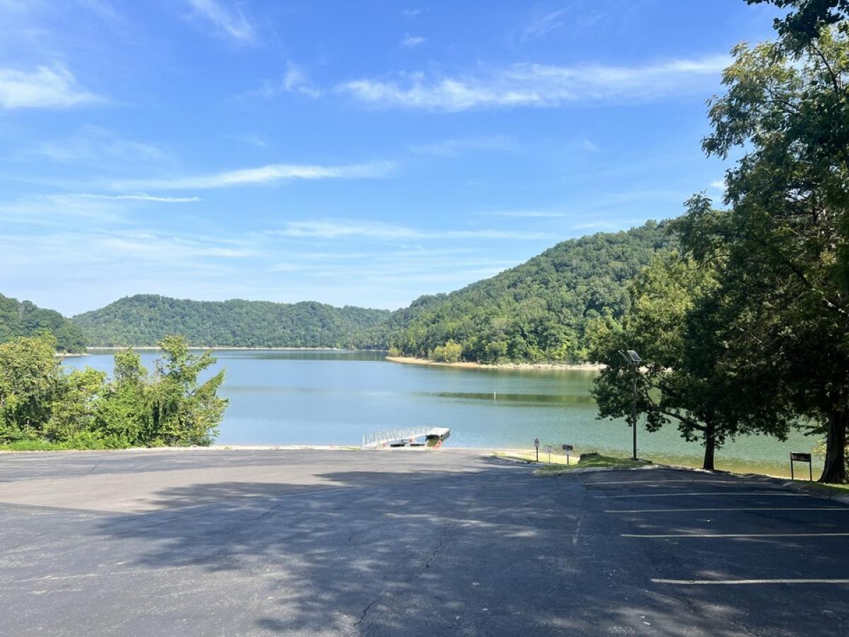 Picture of Residential Land For Sale in Sparta, Tennessee, United States