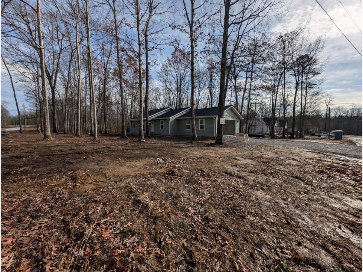 Picture of Home For Sale in Grimsley, Tennessee, United States