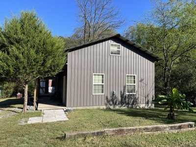 Home For Sale in Gainesboro, Tennessee