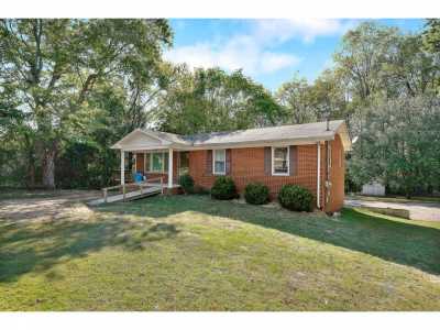 Home For Sale in Sparta, Tennessee