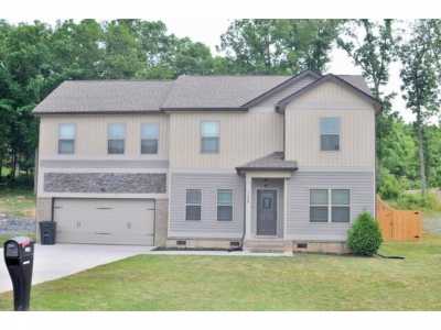 Home For Rent in Cleveland, Tennessee