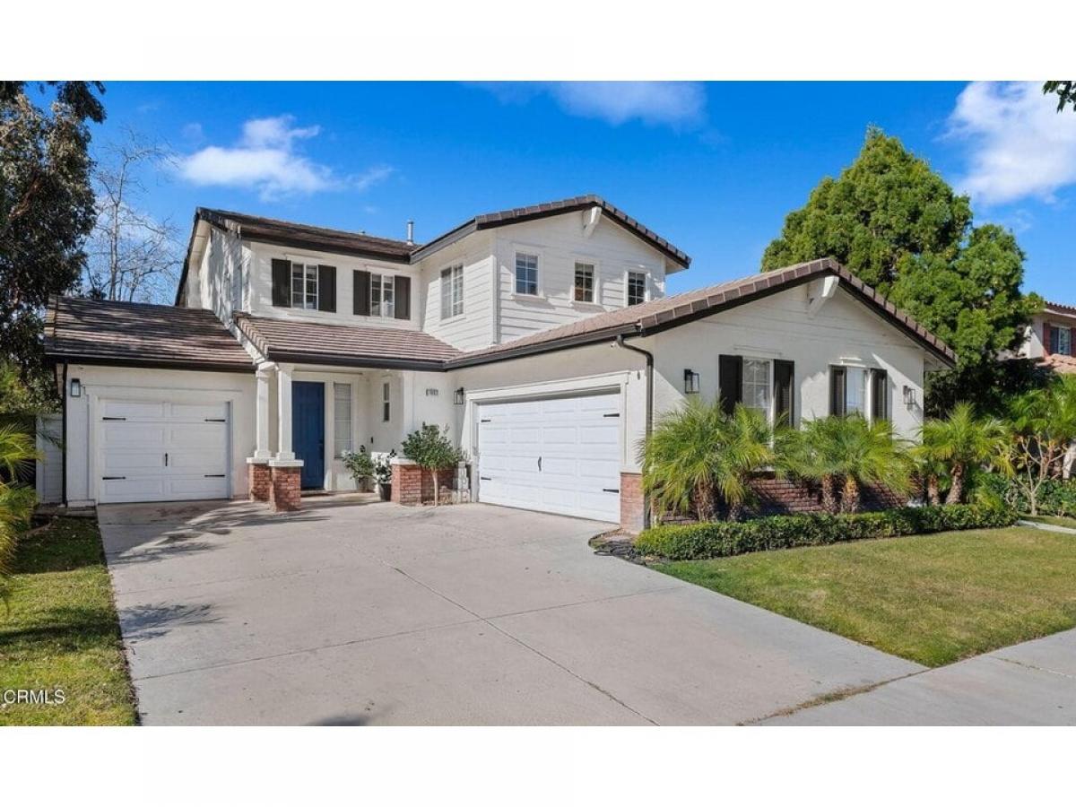 Picture of Home For Sale in Oxnard, California, United States