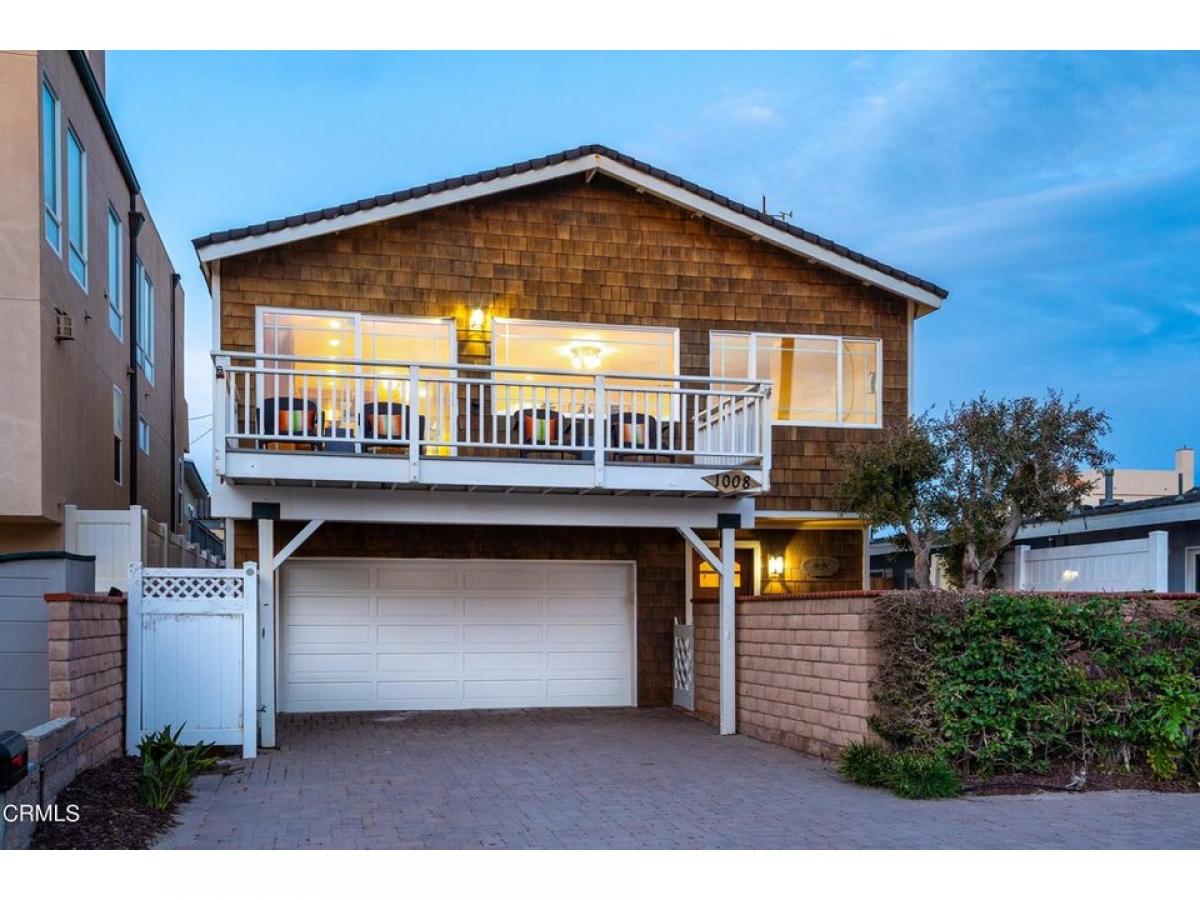 Picture of Home For Sale in Oxnard, California, United States